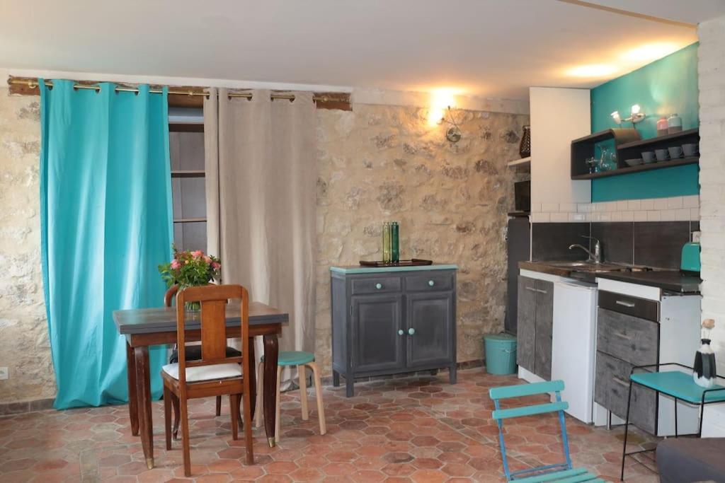 Studio Atypique Conflans-Sainte-Honorine Esterno foto