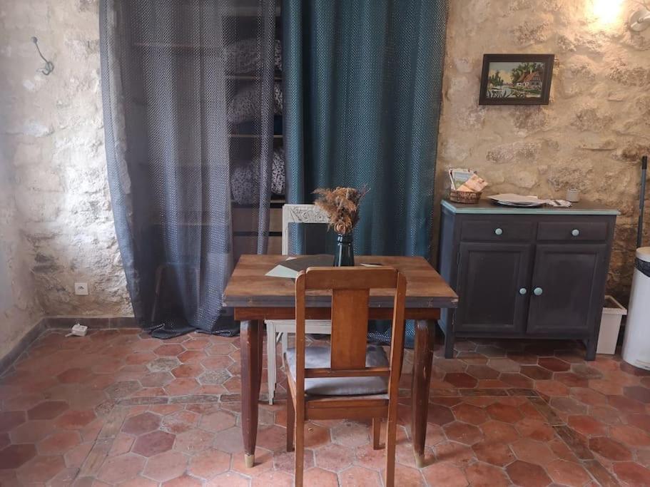 Studio Atypique Conflans-Sainte-Honorine Esterno foto